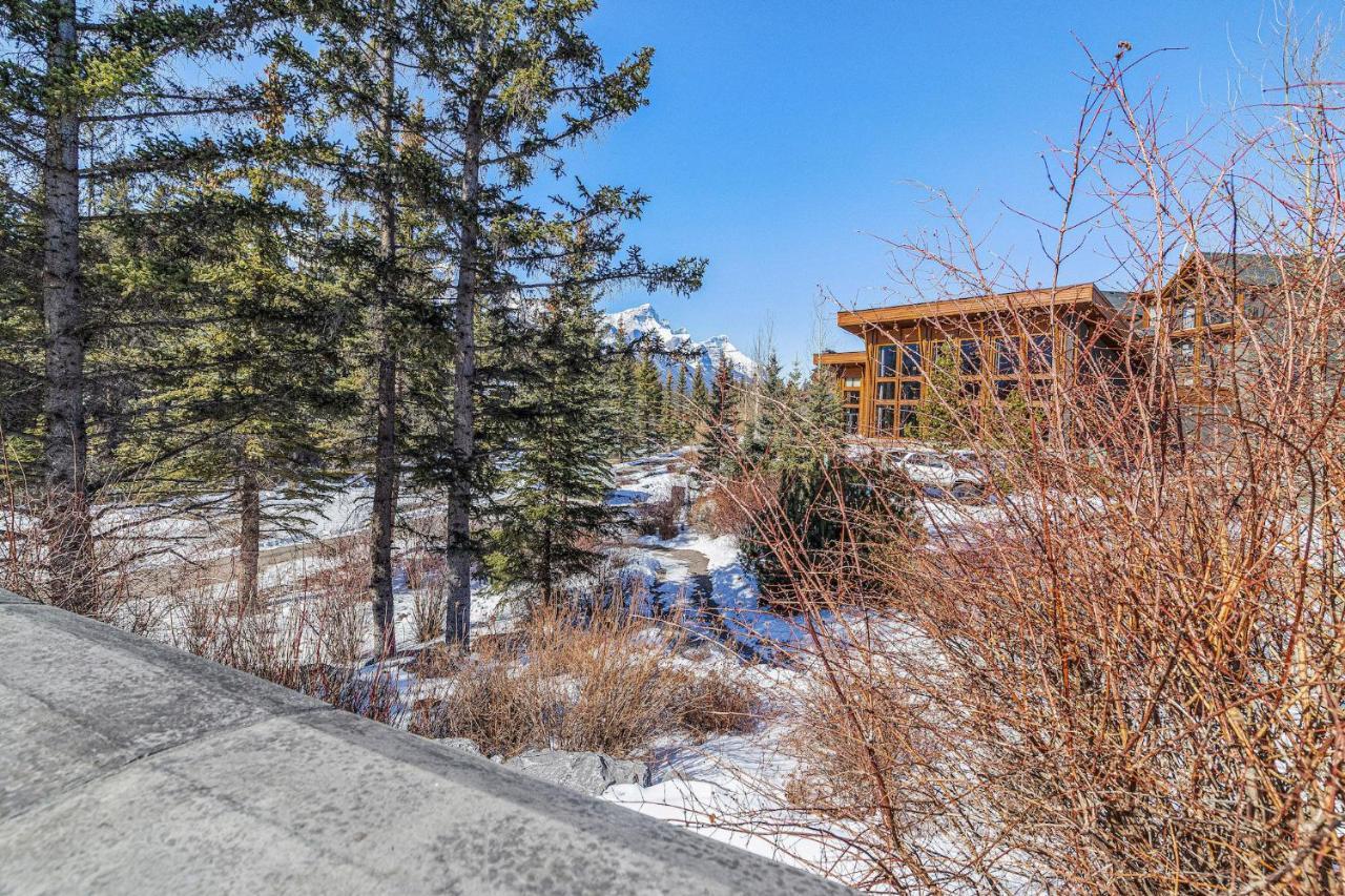 3 Bedroom Condo By Canadian Rockies Vacation Rentals Canmore Exterior photo
