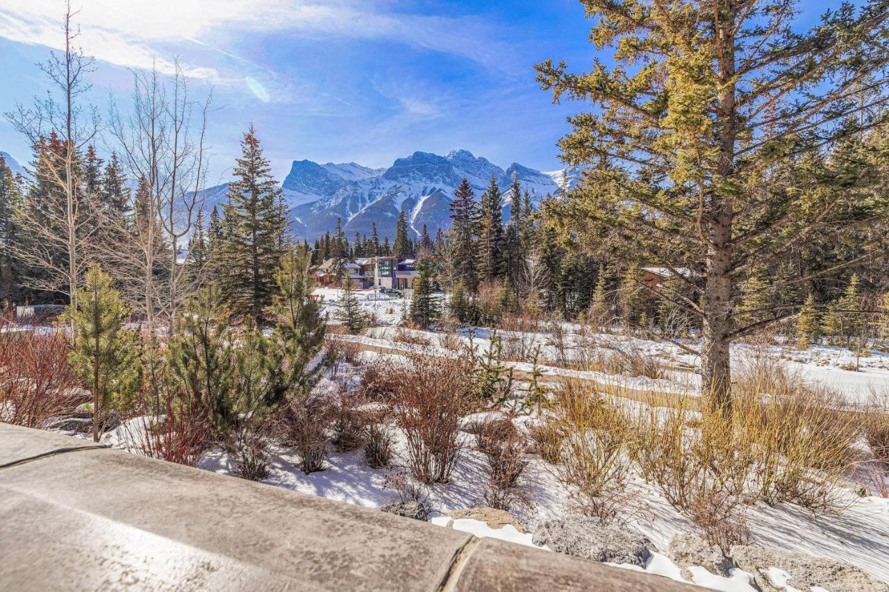 3 Bedroom Condo By Canadian Rockies Vacation Rentals Canmore Exterior photo